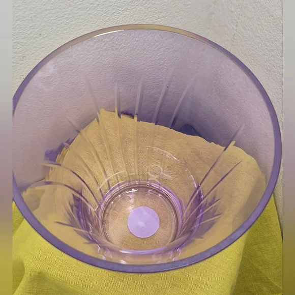 Vintage Lavender/Purple Ribbed Flared Glass Flower Vase FTD 6.5" - Picture 8 of 12